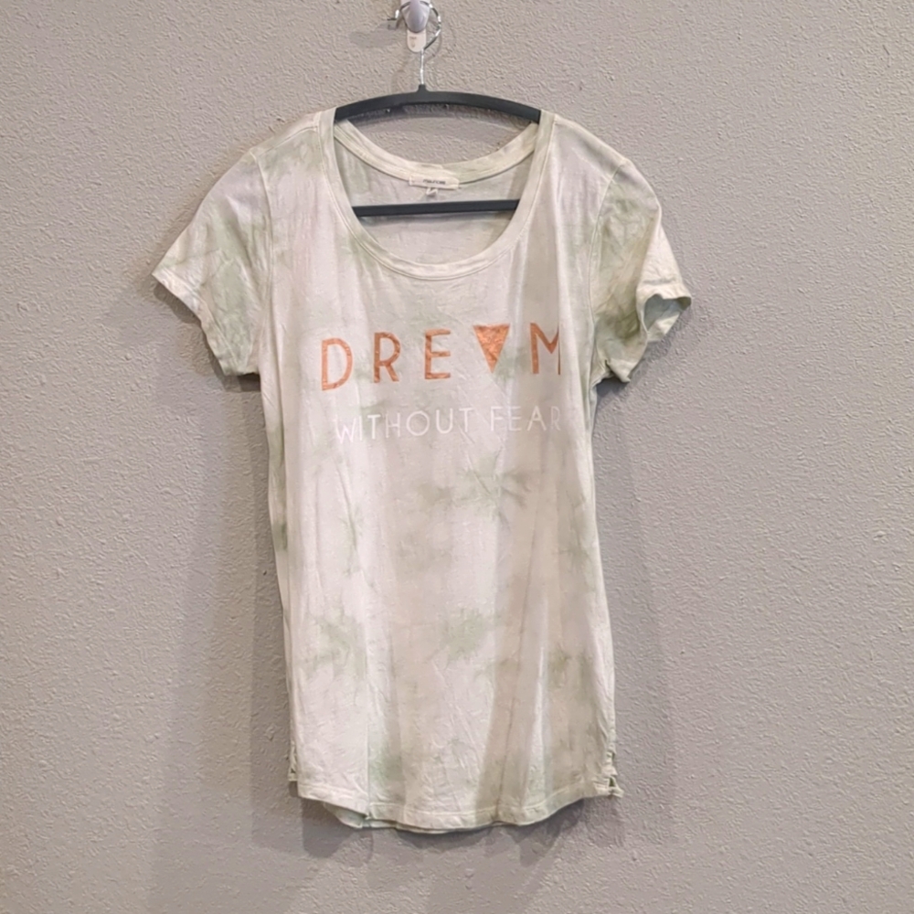 Maurice's SS Top Sz Medium Dream Without Fear